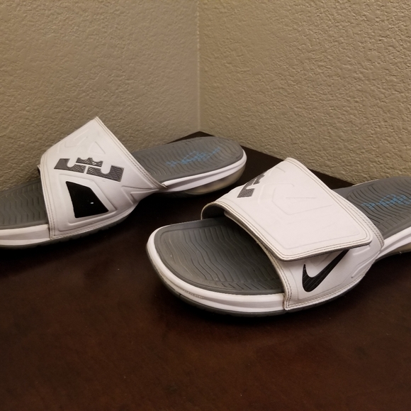 Nike | Shoes | Nike Air Max Lebron 